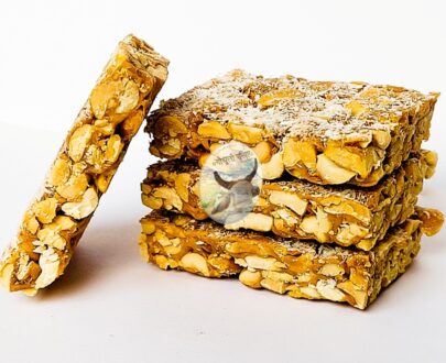 Gudpatti with Coconut Powder & Til and Peanut / गुड़पट्टी - नारियल, तिल एवं मूंगफली मिश्रित गजक - (देशी खांड एवं गुड़ से निर्मित) - 400 gm